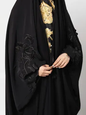 عربی گلدوزی پروانه