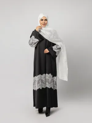 عبا با تور مژه ای سفید