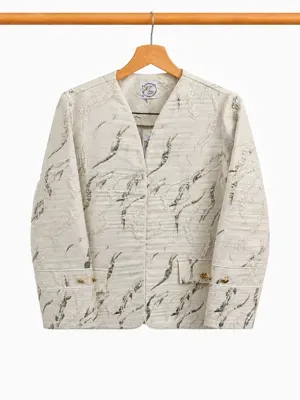 کت ژاکارد کرم طلایی ( کد ۱۵۶ / ۱ )