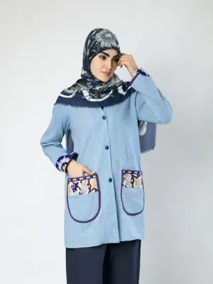 کت آبی رها