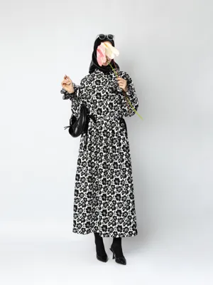 پیراهن گلدار کریشه